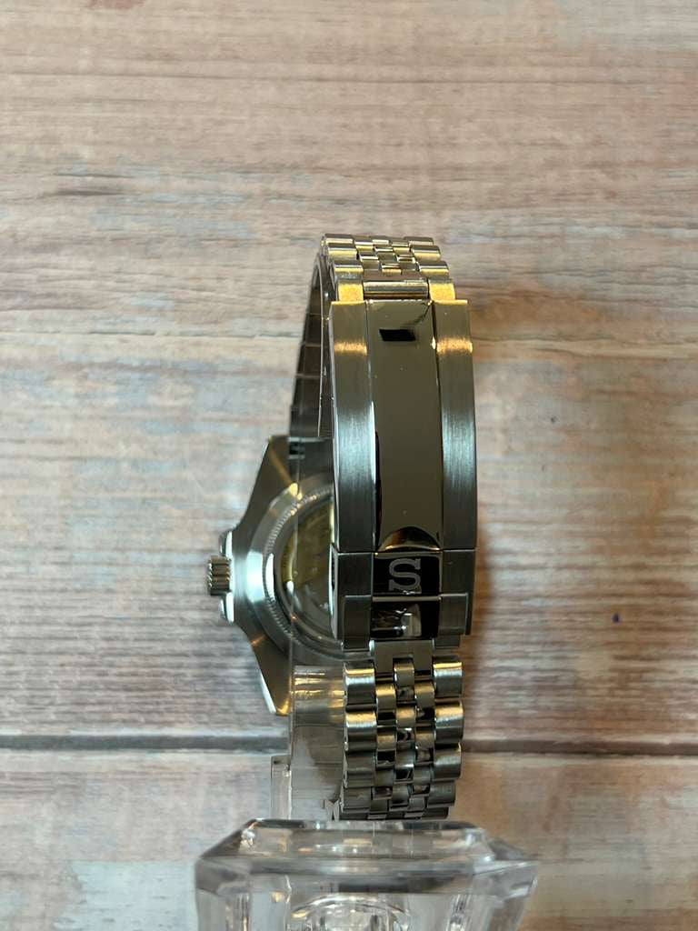 Seiko Mod - GMT Bruce Wayne